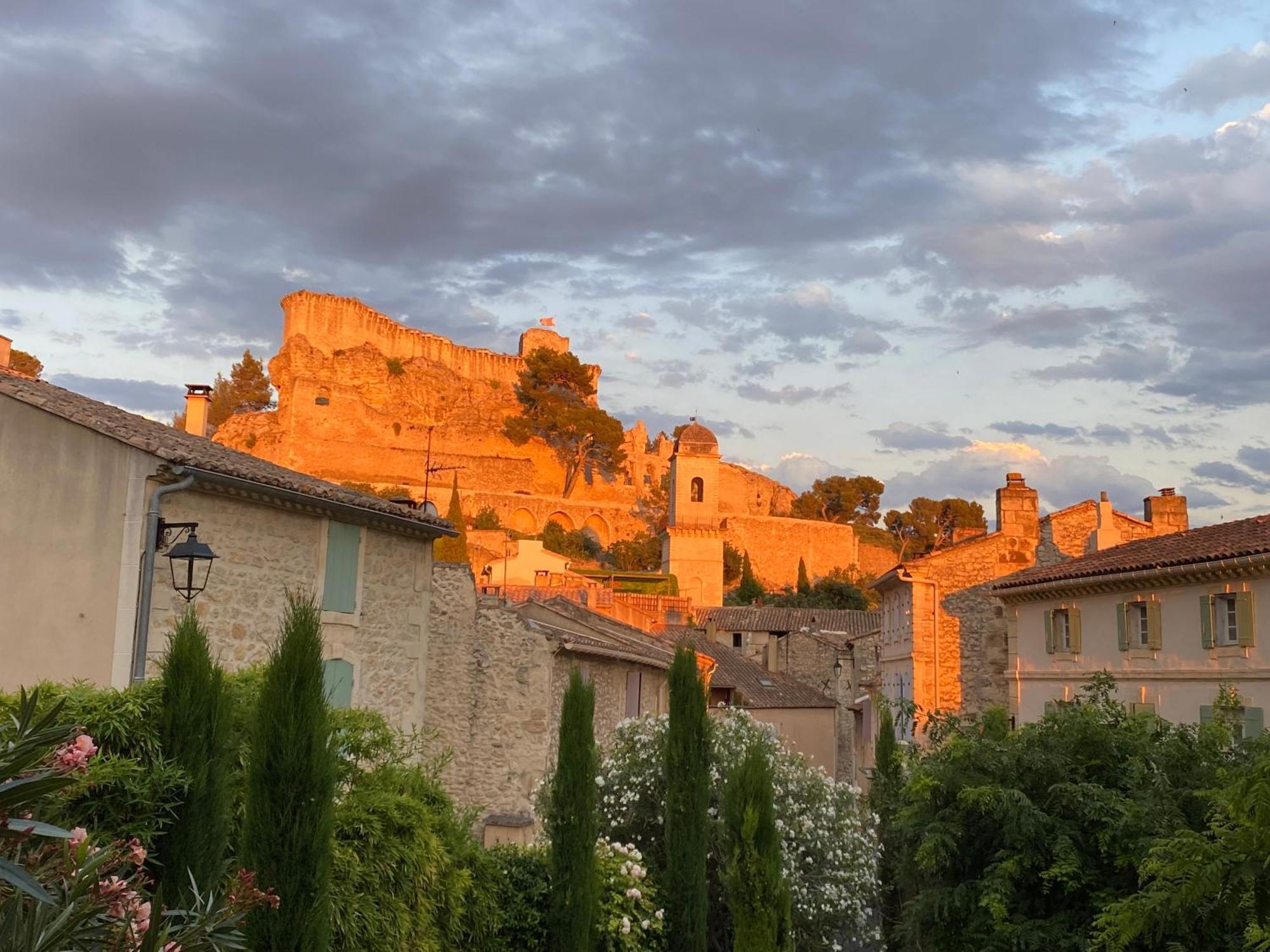 La Maison Saint Jean Panzió Boulbon Kültér fotó